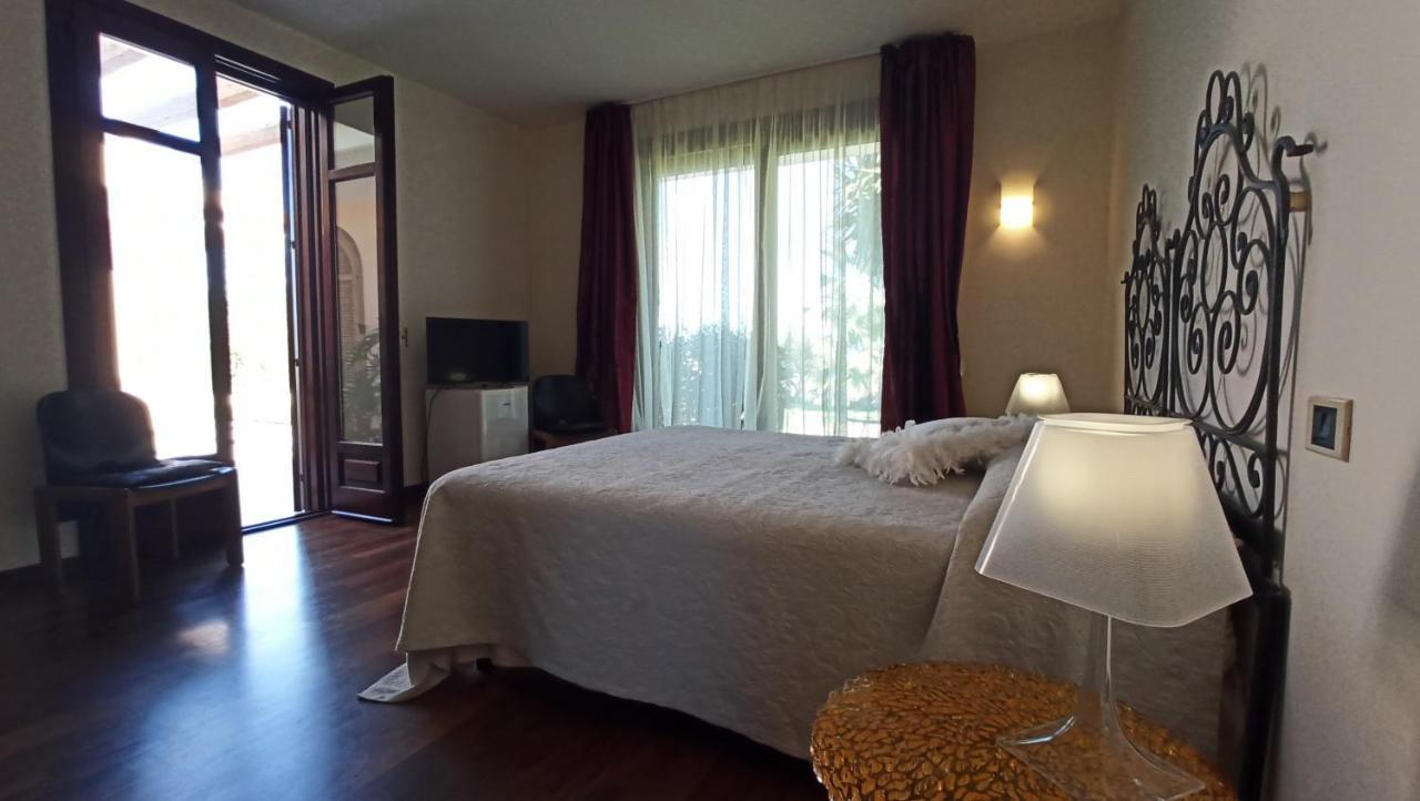 B&B Villa Nella Augusta Eksteriør billede